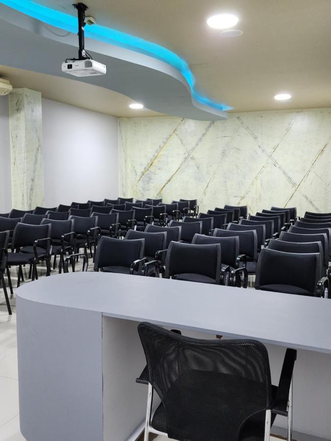 Hotel Quarta Avenida Montería Zewnętrze zdjęcie