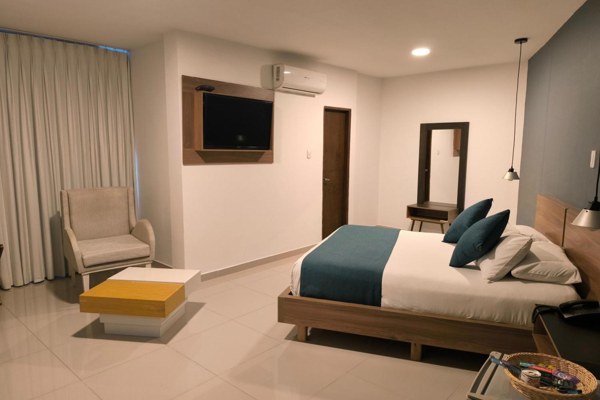 Hotel Quarta Avenida Montería Zewnętrze zdjęcie
