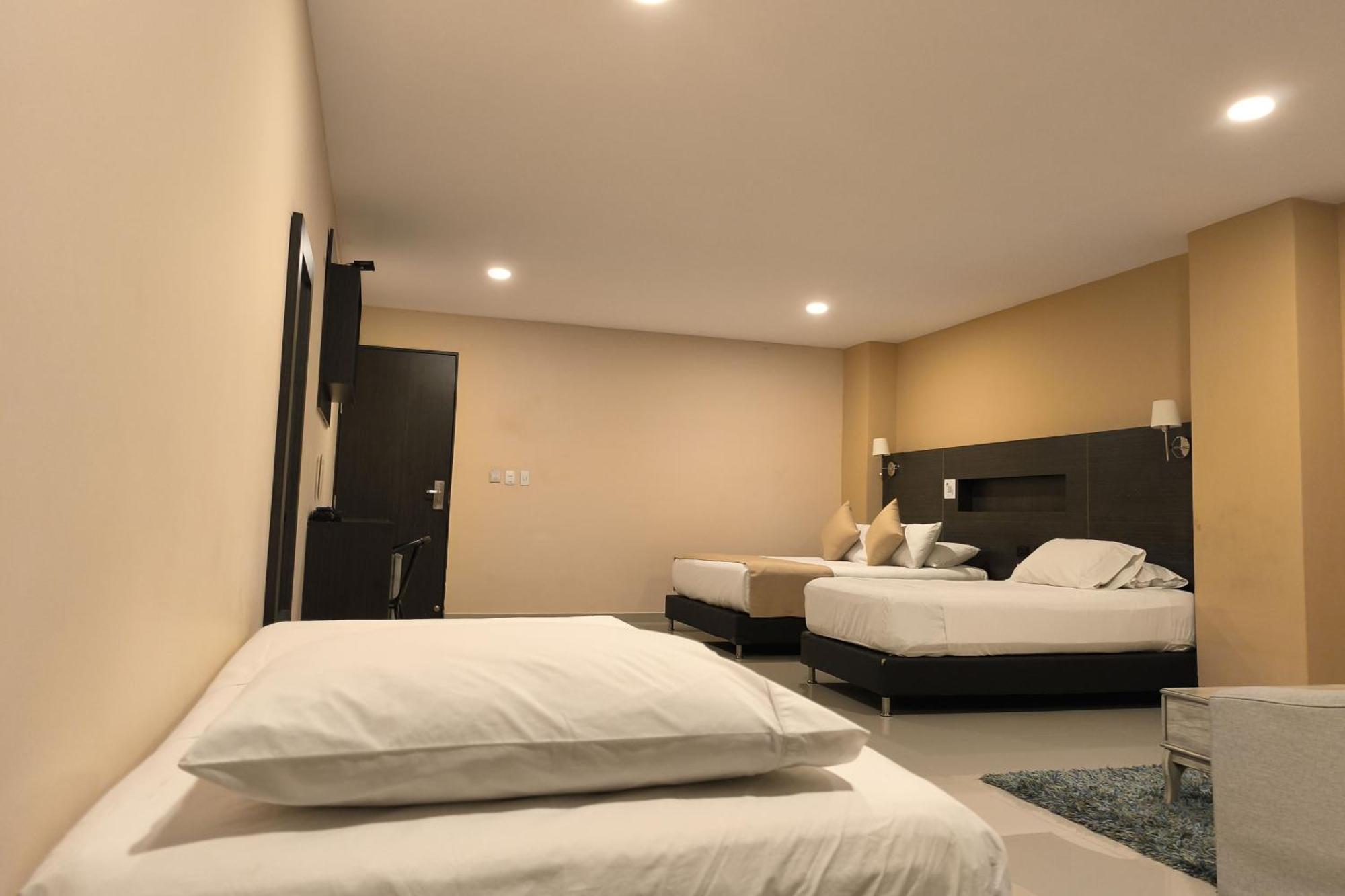 Hotel Quarta Avenida Montería Zewnętrze zdjęcie